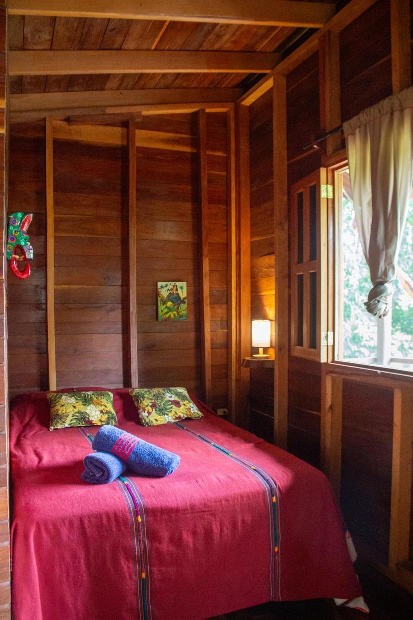 Alice Guesthouse El Remate Esterno foto