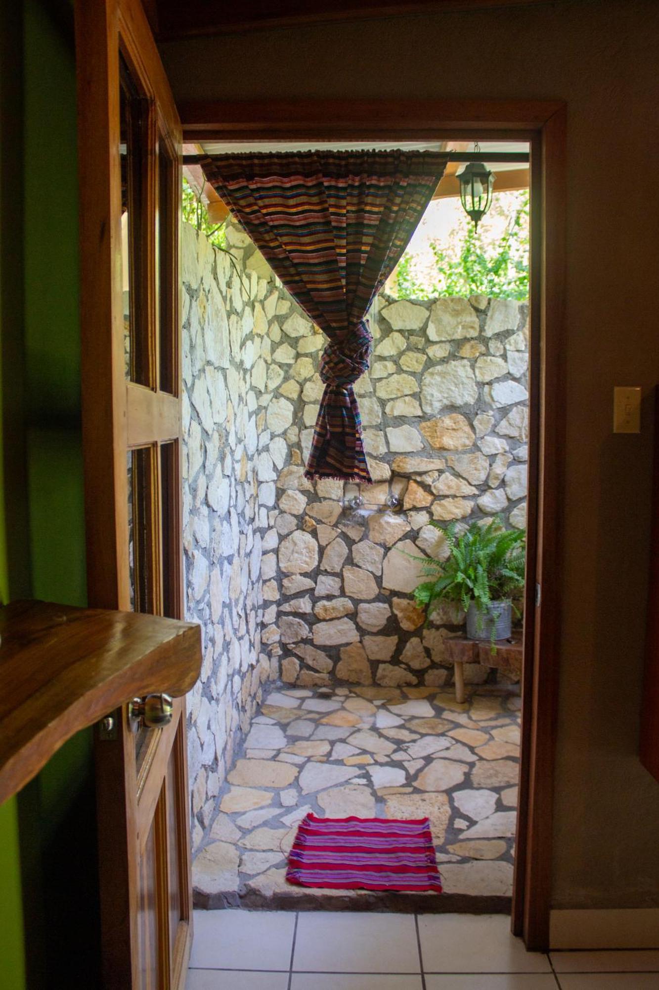 Alice Guesthouse El Remate Esterno foto