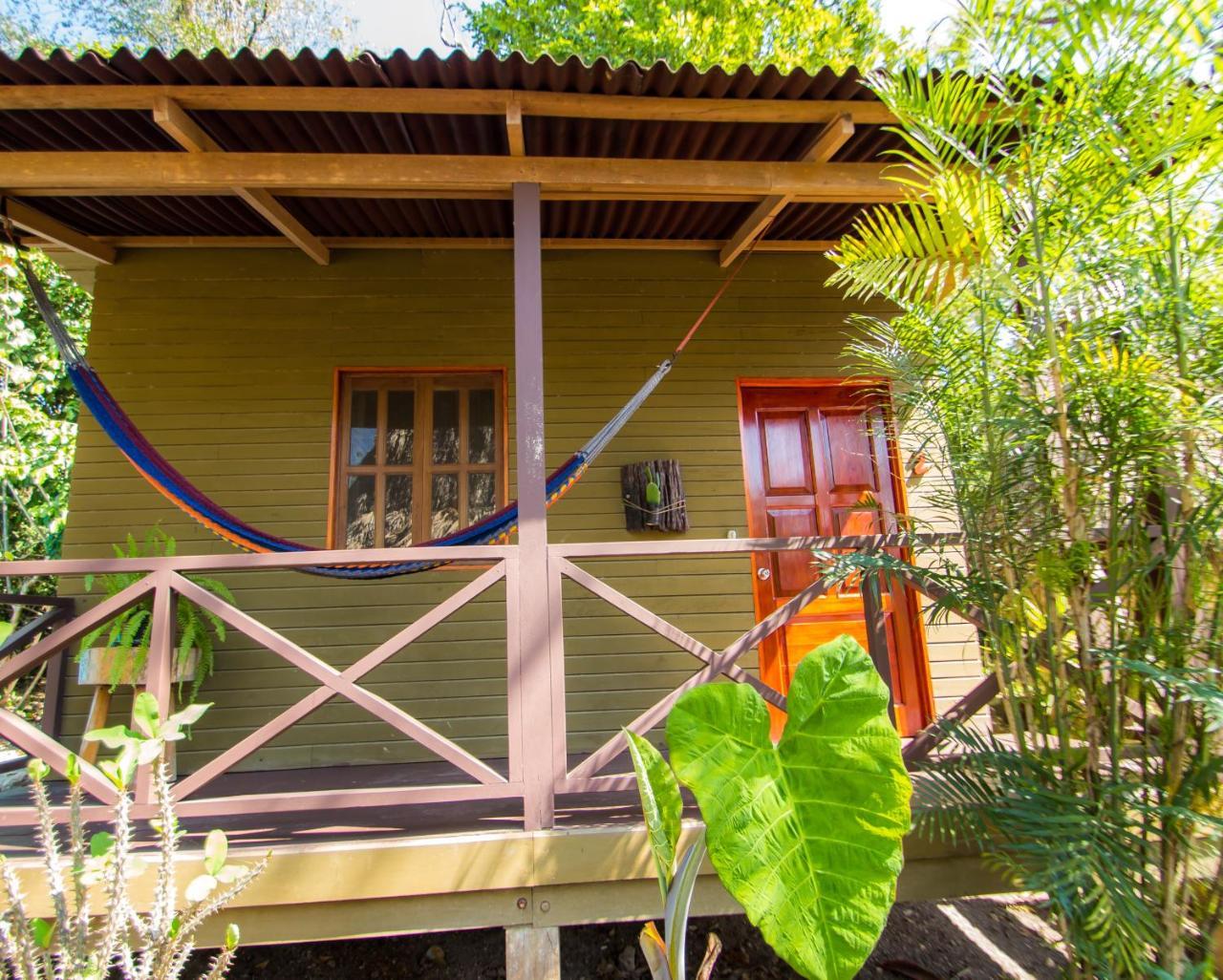 Alice Guesthouse El Remate Esterno foto
